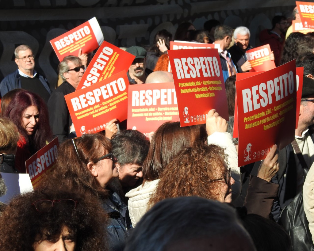 A luta continua nas escolas e na rua